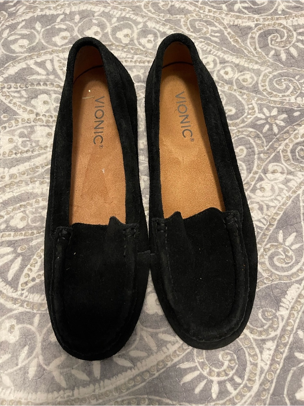Vionic Debbie Black Suede Loafers - Size 6.5- Orthotic Comfort Driving Shoes